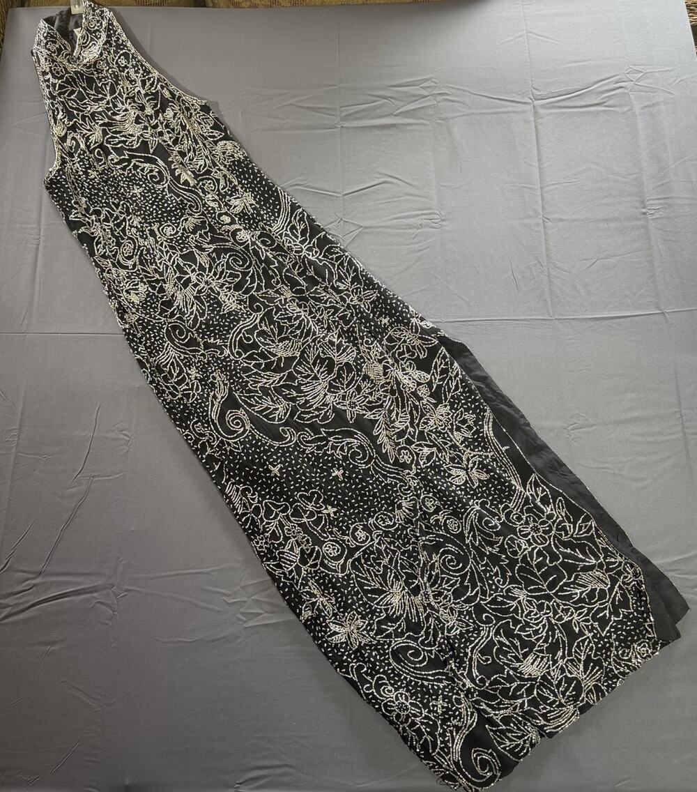 Vintage 80s OLEG CASSINI Black Tie size 10 Beaded Silk Halter Neck Gown Dress